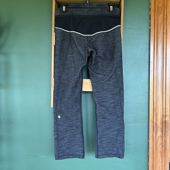 Lululemon Leggings Size 6 - Picture 6 of 10